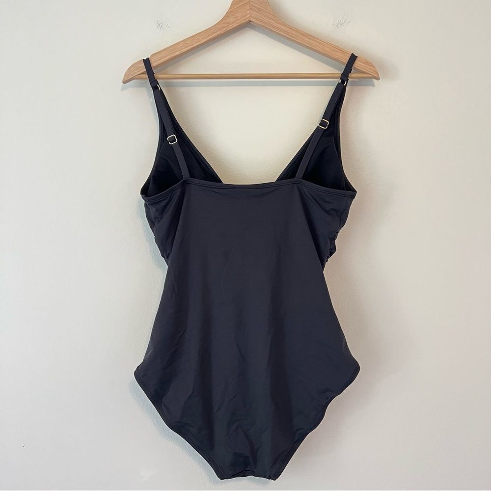 Tommy Bahama One Piece Black Swimsuit Size 10 V Neck Ruched - Picture 5 of 8
